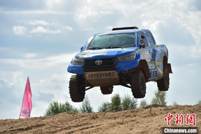 燃情西拉沐伦多彩林西NCC全国车王争霸赛激擎开