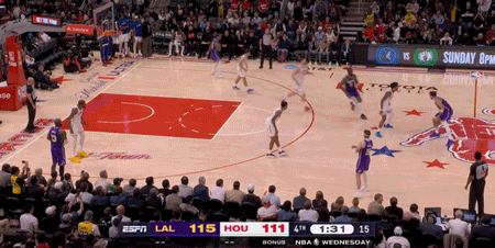 湖人逆转火箭申京复出助队赢球