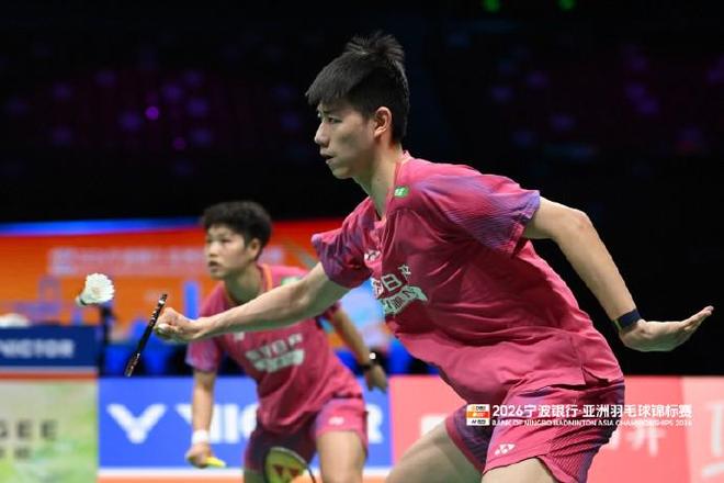 冯彦哲黄东萍亚锦赛半决赛失利 国羽混双止步四
